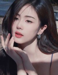 #TRUYENMOI 721 – Ánh Sáng Thuộc Về Tôi, Không Còn Là Cái Bóng Của Ai Khác